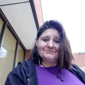 Meet your Posher, Amie